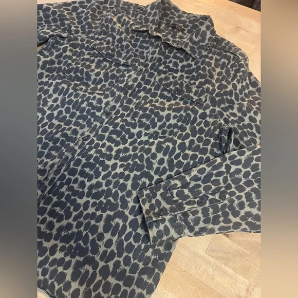 Banana Republic Dillon leopard print Shirt Jacket - Picture 3 of 8